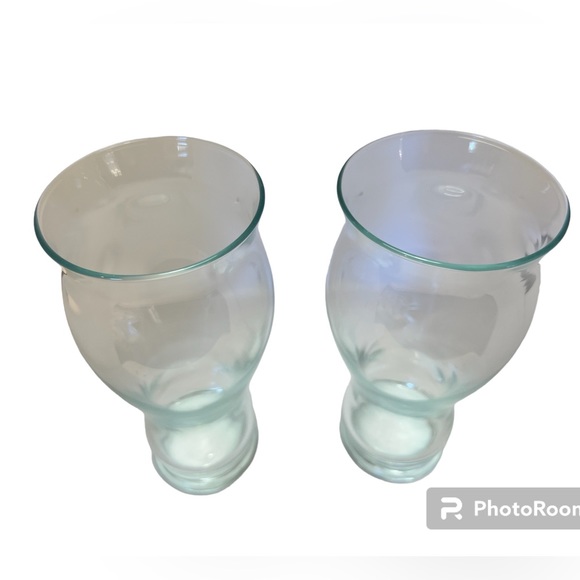 “Perfect Pint” Shaped Pint Glasses Set of Two - Picture 2 of 4